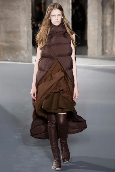 Look 35